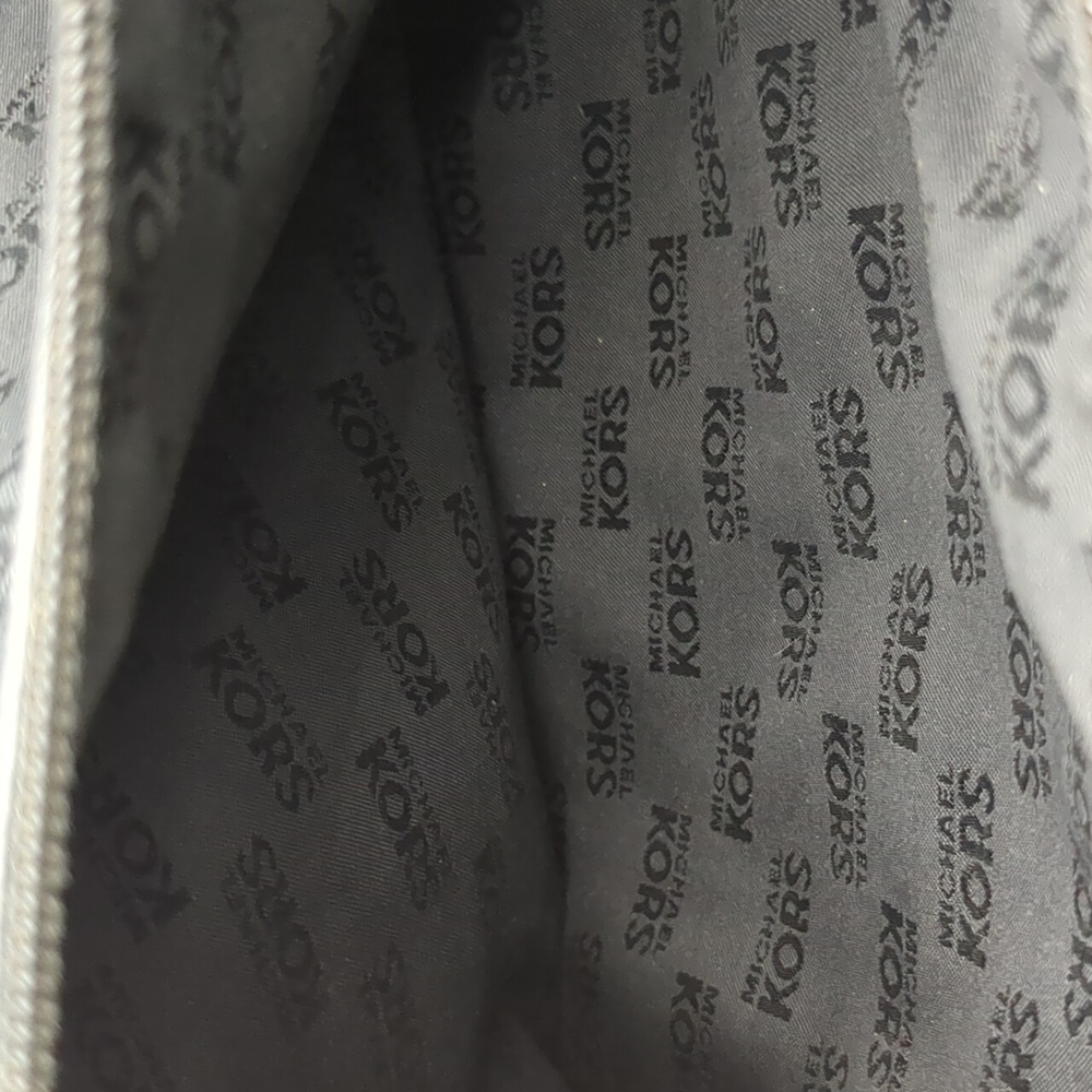 Michael Kors Hamilton Bag - Picture 7 of 10